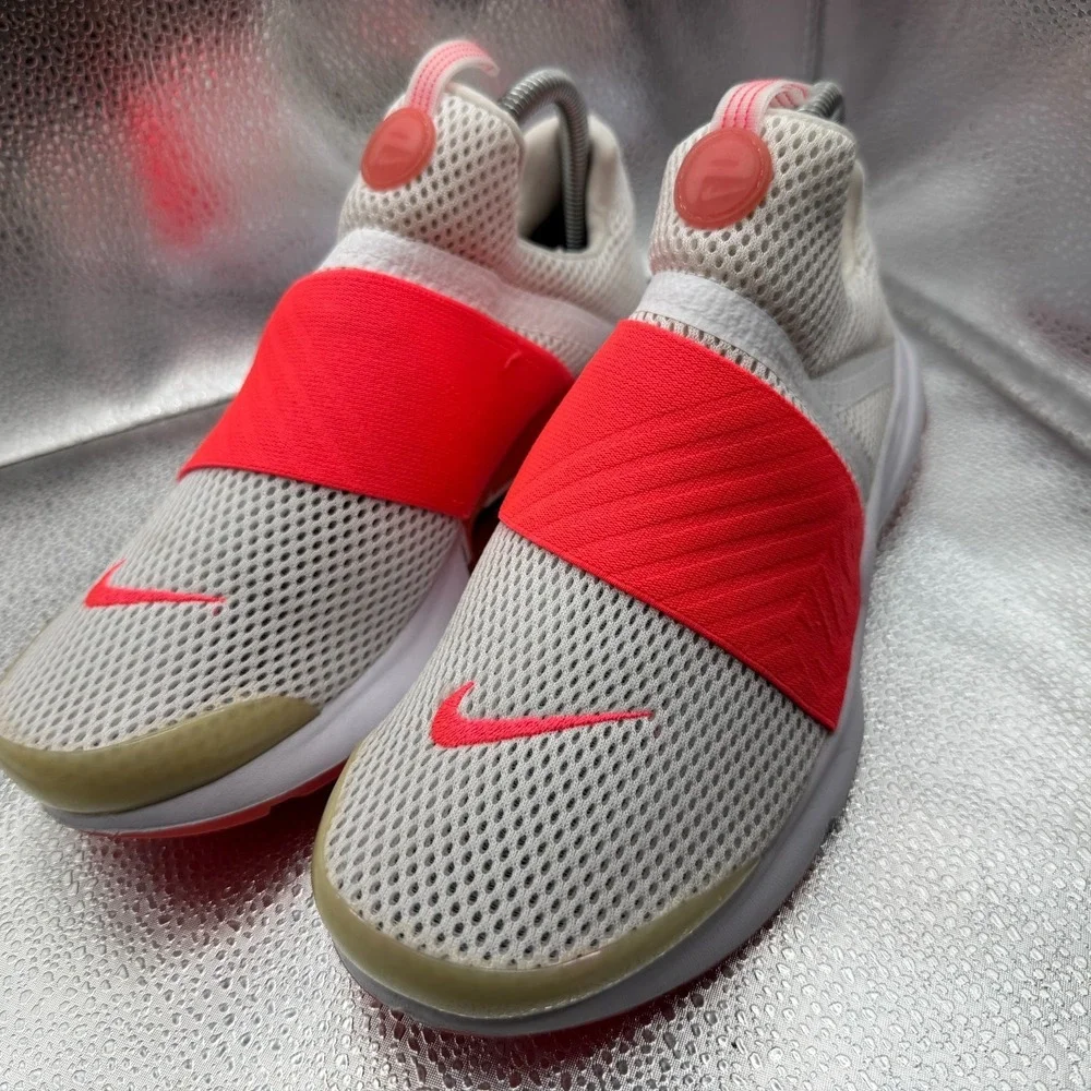 Size‎ 7Y Nike Presto Extreme SE GS Pink White Kids Running Shoes AA3513-100